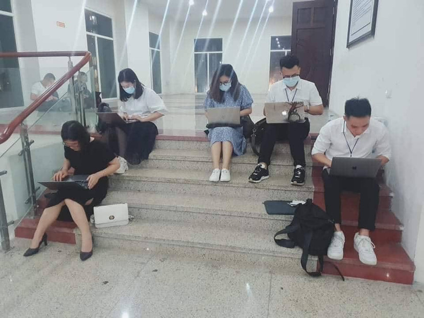 Chỗ nào cũng có thể tác nghiệp để thông tin được cập nhật nhanh nhất Chỗ nào cũng có thể tác nghiệp để thông tin được cập nhật nhanh nhất