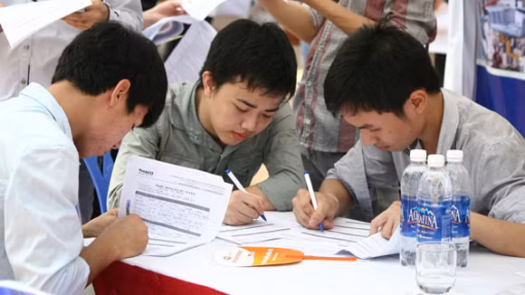 Cẩn trọng khi mở rộng bảo hiểm thất nghiệp ảnh 1