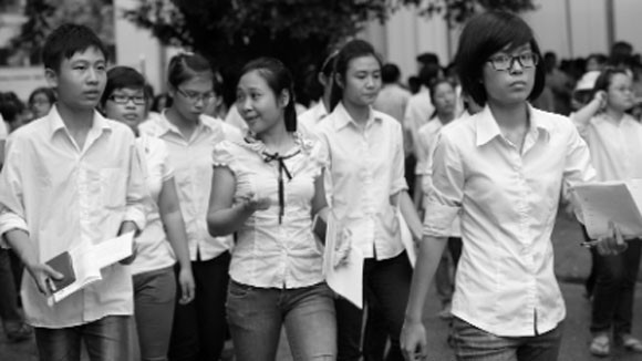 Doanh nghiệp - cử nhân khó đến với nhau ảnh 1