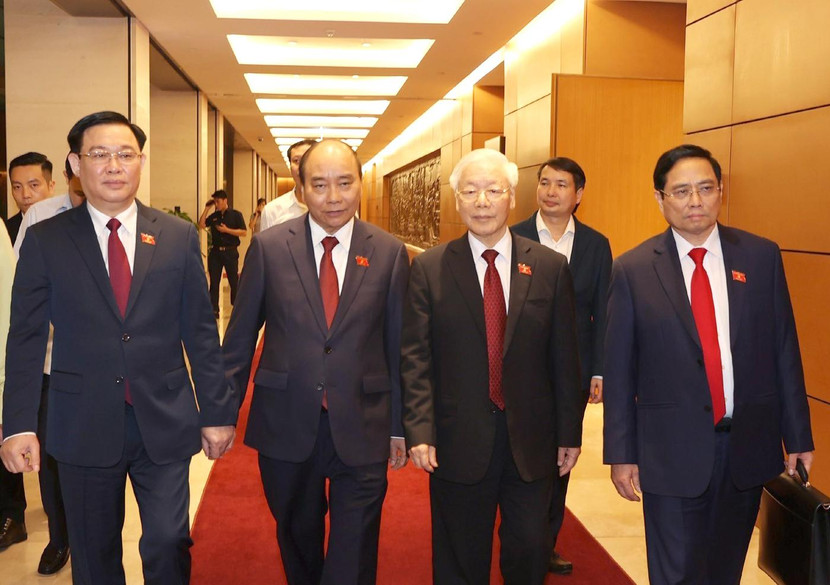 Tổng Bí thư Nguyễn Phú Trọng cùng Chủ tịch nước Nguyễn Xuân Phúc, Thủ tướng Phạm Minh Chính và Chủ tịch Quốc hội Vương Đình Huệ tại Kỳ họp thứ 11, Quốc hội khóa XIV