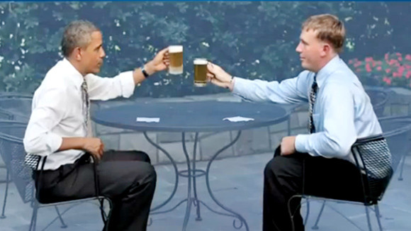 Ông Obama “ghi điểm” vì biết... uống bia ảnh 2