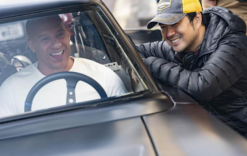 Justin Lin chỉ đạo Vin Diesel diễn xuất trên phim trường “Fast &amp; Furious”
