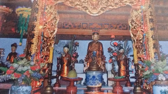 Tượng mới vào chùa, tượng cổ ra... sông ảnh 1