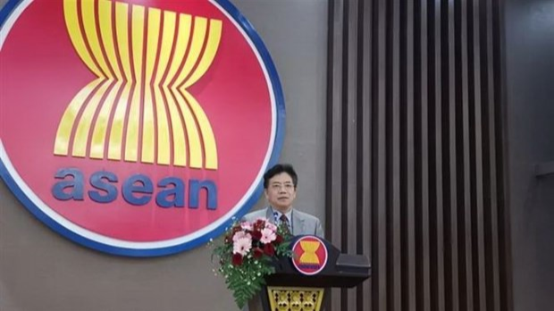 Đại sứ Trung Quốc tại Hiệp hội các quốc gia Đông Nam Á (ASEAN) Đặng Tích Quân