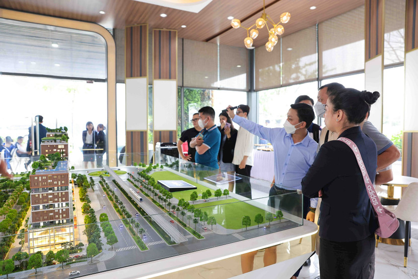 Người dân cần tìm hiểu kỹ về điều kiện của chủ đầu tư dự án trước khi quyết định mua bán (Ảnh minh họa)