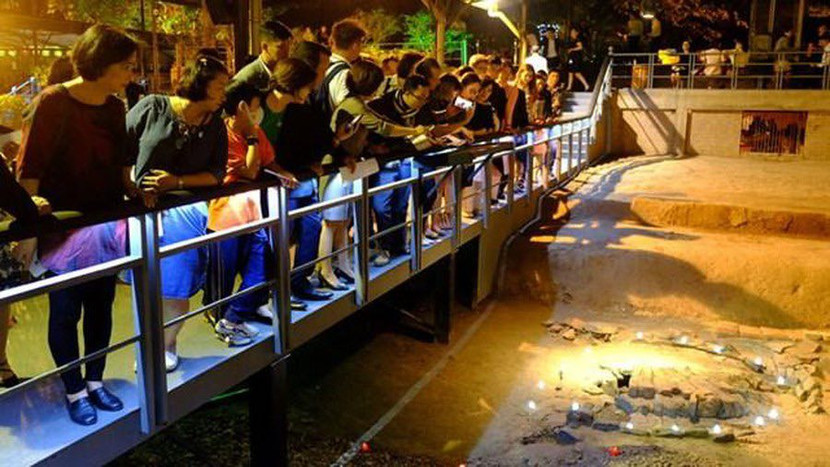 Tour “Giải mã Hoàng thành Thăng Long” nhận được phản hồi tích cực từ du khách