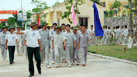 Gian nan vượt vòng xoáy tội lỗi ảnh 1