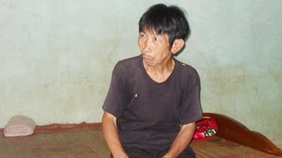 Người đi nơm nớp, người ở khốn cùng ảnh 1