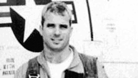 Nỗi kinh hoàng của phi công Mỹ ảnh 4