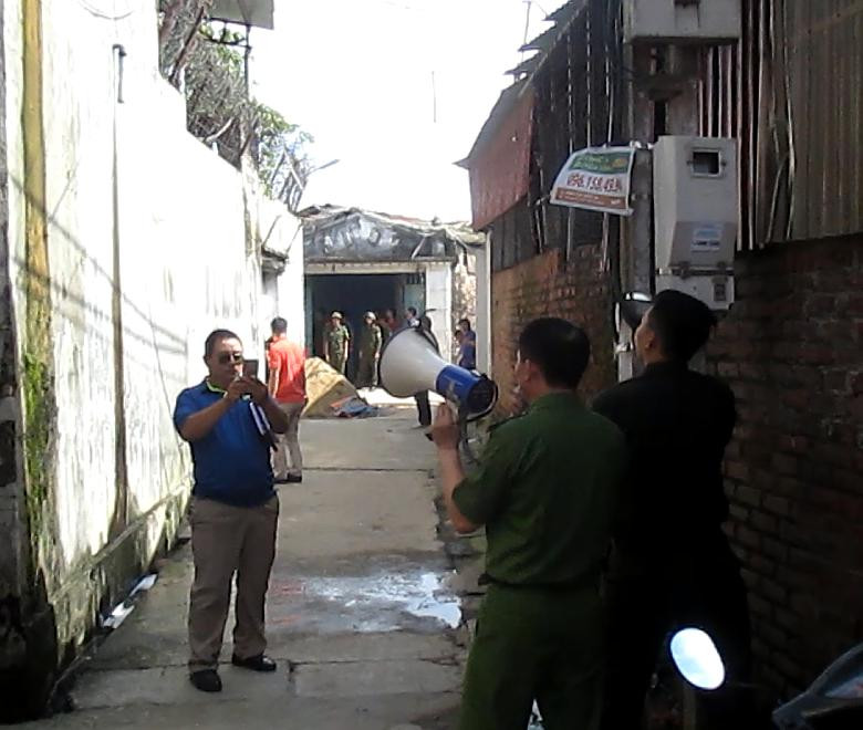 Phóng viên Báo An ninh Thủ đô thu thập thông tin tại “điểm nóng” về an ninh trật tự tại huyện Sóc Sơn, Hà Nội Phóng viên Báo An ninh Thủ đô thu thập thông tin tại “điểm nóng” về an ninh trật tự tại huyện Sóc Sơn, Hà Nội