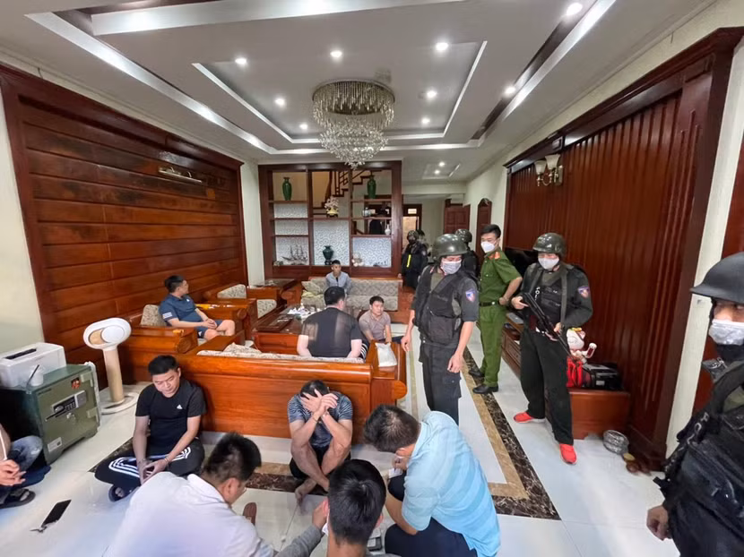 Thông qua hơn 42 “đại lý”, đường dây cờ bạc này đã giao dịch số tiền gần 14.000 tỷ đồng