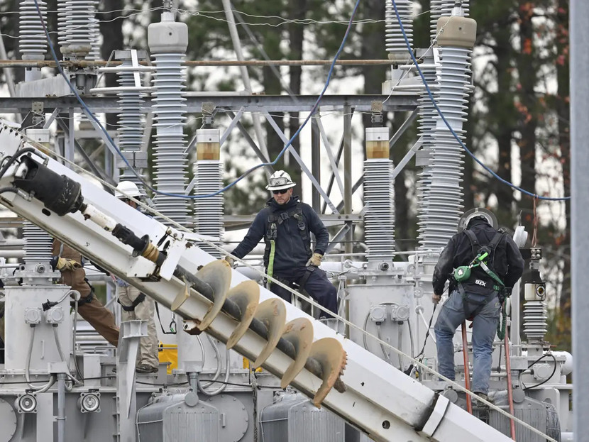 Mạng lưới điện là cơ sở hạ tầng quan trọng mà các phần tử cực đoan ở Mỹ có thể nhắm tới Mạng lưới điện là cơ sở hạ tầng quan trọng mà các phần tử cực đoan ở Mỹ có thể nhắm tới