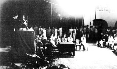 Quang cảnh Lễ thành lập Hội truyền bá Quốc ngữ, 25-5-1938. Ảnh: baotanglichsu.vn Quang cảnh Lễ thành lập Hội truyền bá Quốc ngữ, 25-5-1938. Ảnh: baotanglichsu.vn