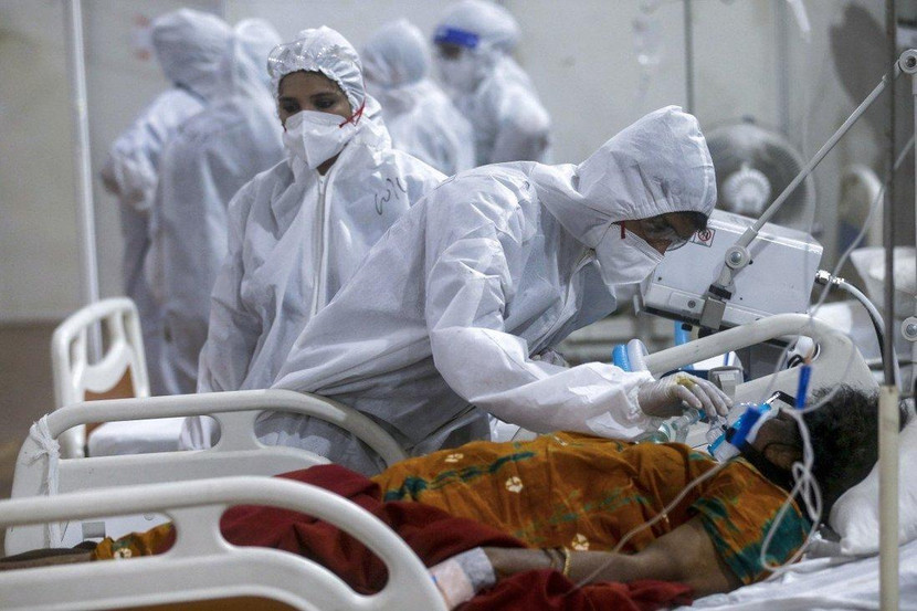 Đại dịch Covid-19 khiến Pakistan càng lâm vào tình trạng thiếu hụt nghiêm trọng nhân lực ngành y