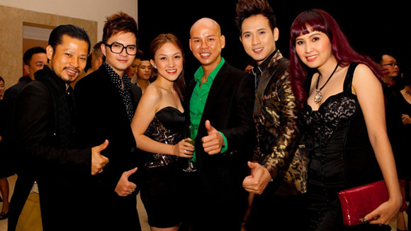 "Nghề"... dự tiệc ảnh 1