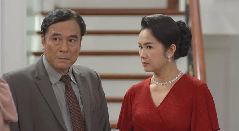 NSND Thu Hà hóa thân trong vai người đàn bà quyền lực và tham vọng trong phim “Hướng dương ngược nắng” NSND Thu Hà hóa thân trong vai người đàn bà quyền lực và tham vọng trong phim “Hướng dương ngược nắng”