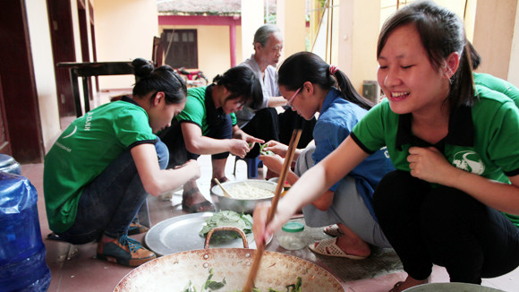 Những giọt mồ hôi lặng lẽ ảnh 3