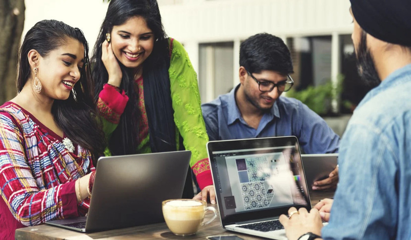 Chính phủ Ấn Độ đang triển khai các khoản đầu tư chiến lược vào đào tạo cho thanh niên về công nghệ mới nổi