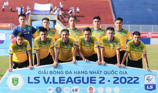 CLB Cần Thơ được chuyển giao cho nhà tài trợ mới với ban lãnh đạo mới CLB Cần Thơ được chuyển giao cho nhà tài trợ mới với ban lãnh đạo mới