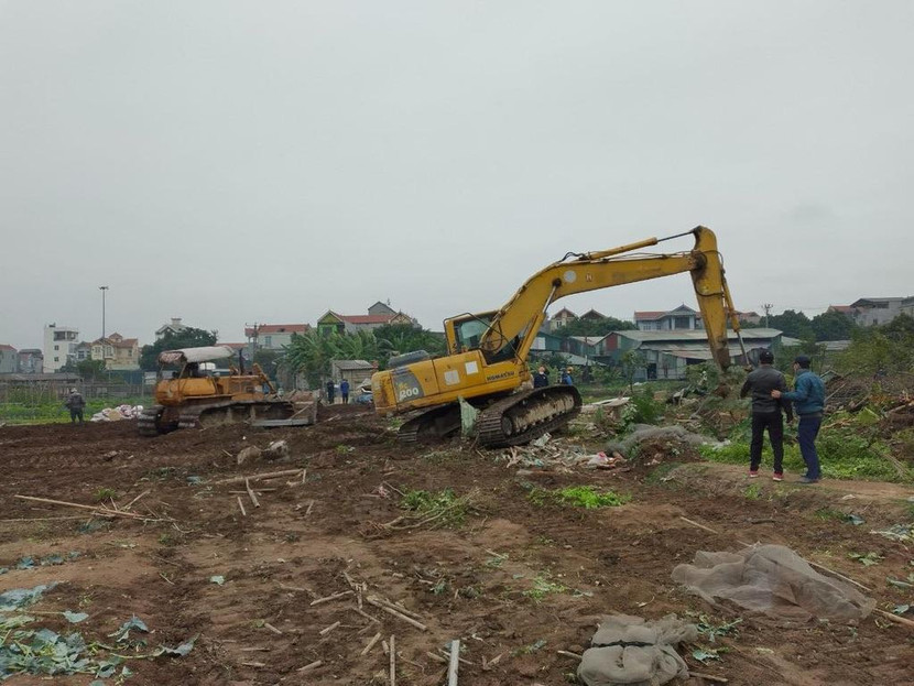 Cơ quan chức năng tiến hành cưỡng chế giải phóng mặt bằng (Ảnh minh họa)