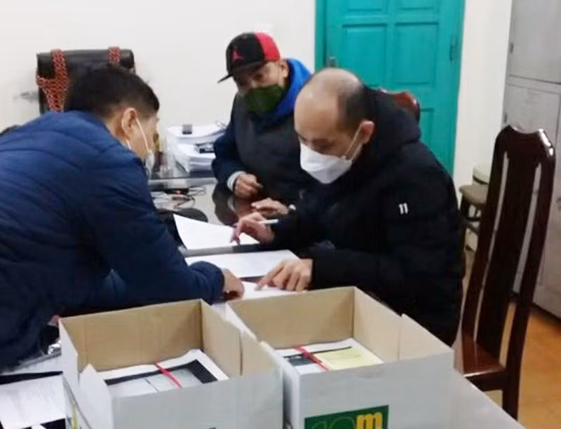 Cơ quan An ninh điều tra ghi lời khai đối tượng Chen Chen Jiong (quốc tịch Trung Quốc) về tội xâm nhập trái phép vào mạng máy tính, mạng viễn thông hoặc phương tiện điện tử của người khác Cơ quan An ninh điều tra ghi lời khai đối tượng Chen Chen Jiong (quốc tịch Trung Quốc) về tội xâm nhập trái phép vào mạng máy tính, mạng viễn thông hoặc phương tiện điện tử của người khác