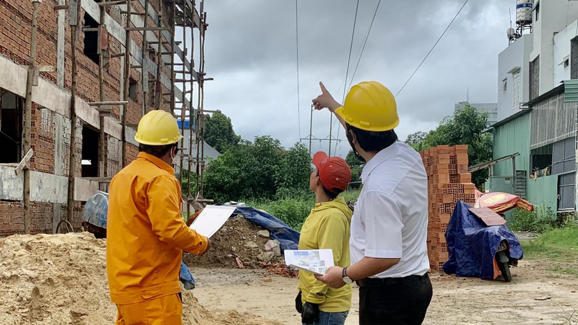 Chủ sở hữu của công trình sẽ phải bồi thường nếu việc xây dựng làm ảnh hưởng, thiệt hại cho hộ liền kề (Ảnh minh họa) Chủ sở hữu của công trình sẽ phải bồi thường nếu việc xây dựng làm ảnh hưởng, thiệt hại cho hộ liền kề (Ảnh minh họa)