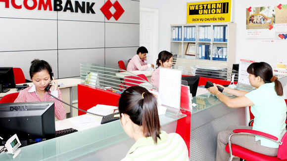 Cùng doanh nghiệp “vượt sóng” ảnh 1