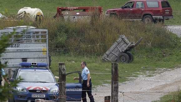 Truy tìm thủ phạm vụ xả súng bí ẩn ở Pháp ảnh 1