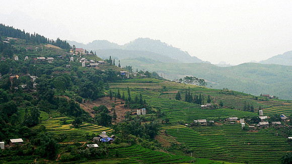 Hùng vĩ đường lên Xín Mần ảnh 2