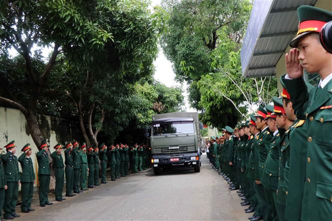 Lễ tang các liệt sĩ được tổ chức theo Nghi lễ cấp cao