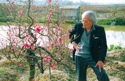 Nhà văn Băng Sơn yêu Hà Nội, đắm đuối với cảnh vật, thiên nhiên, con người Hà Nội Nhà văn Băng Sơn yêu Hà Nội, đắm đuối với cảnh vật, thiên nhiên, con người Hà Nội