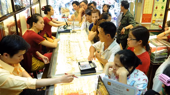 Nhu cầu về vàng đã giảm ảnh 1