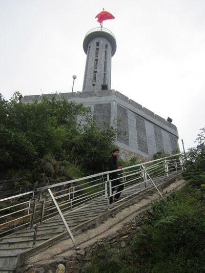 Lên đỉnh Lũng Cú ảnh 2