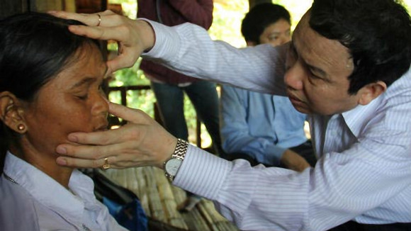 Còn lúng túng trong xử lý “bệnh lạ” ở Quảng Ngãi ảnh 1