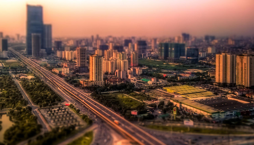 Việc điều chỉnh quy hoạch sẽ đưa ra 2 nguyên tắc: Giữ nguyên dân số hiện tại các đô thị vệ tinh, đô thị sinh thái; Rà soát phân bổ lại dân số khu vực trung tâm