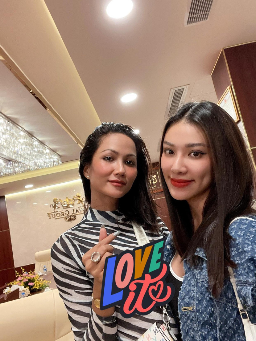 Hoa hậu H’hen Niê và Á hậu Kim Duyên