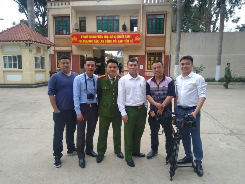 Phóng viên An ninh Thủ đô trong một chuyến công tác Phóng viên An ninh Thủ đô trong một chuyến công tác