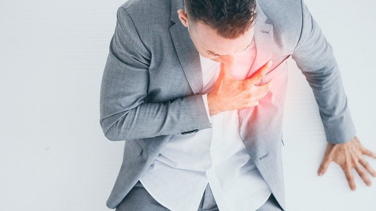 Ngoài tuổi 40, bất cứ ai, đặc biệt là nam giới có thể bị đột qụy bất cứ lúc nào