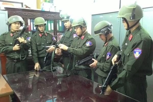 Lực lượng CSHS đặc nhiệm, Phòng CSHS - CATP Hà Nội luôn sẵn sàng bảo vệ bình yên, hạnh phúc của nhân dân Lực lượng CSHS đặc nhiệm, Phòng CSHS - CATP Hà Nội luôn sẵn sàng bảo vệ bình yên, hạnh phúc của nhân dân