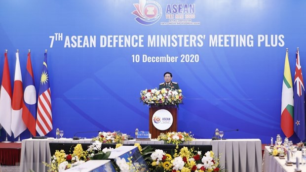 Đại tướng Ngô Xuân Lịch - Bộ trưởng Quốc phòng Việt Nam phát biểu tại Hội nghị Đại tướng Ngô Xuân Lịch - Bộ trưởng Quốc phòng Việt Nam phát biểu tại Hội nghị