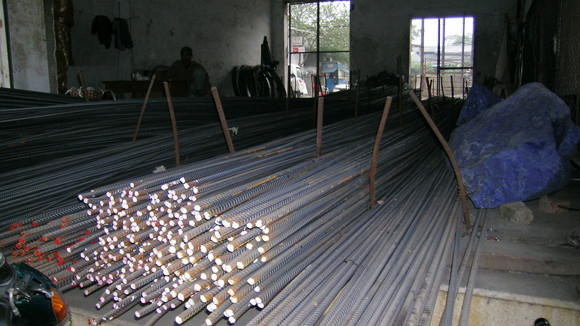 Thép giảm tồn kho chớ vội mừng ảnh 1