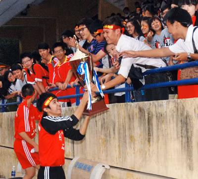 THPT Nguyễn Thị Minh Khai lần thứ 2 vô địch ảnh 9