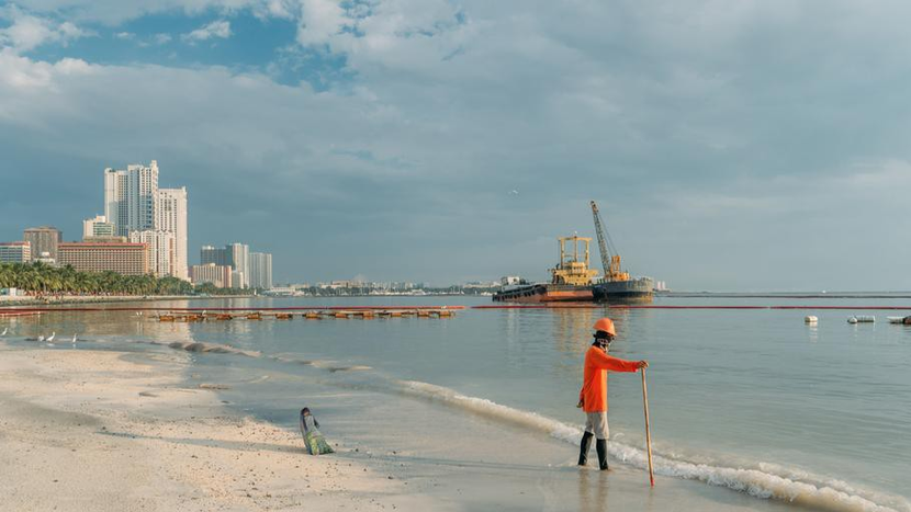 Tranh luận về bãi biển nhân tạo của Manila cũng là câu hỏi đặt ra về tình trạng khai thác cát trên toàn thế giới Tranh luận về bãi biển nhân tạo của Manila cũng là câu hỏi đặt ra về tình trạng khai thác cát trên toàn thế giới