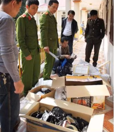 Phá đường dây trộm cắp, tiêu thụ phụ tùng ô tô liên tỉnh ảnh 1