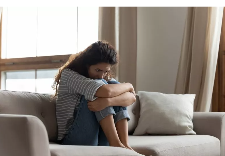 Phụ nữ là đối tượng có nguy cơ cao bị ảnh hưởng đến sức khỏe tâm thần khi đại dịch Covid-19 kéo dài