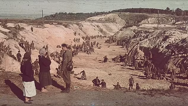 Hàng chục nghìn người đã bị Đức Quốc xã đưa đến hành quyết tại hẻm núi chết chóc ở Ukraine cuối tháng 9-1941