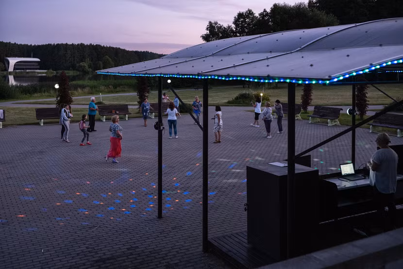 Bên trong khuôn viên khu resort Belorusochka, nơi nhóm người Nga bị bắt