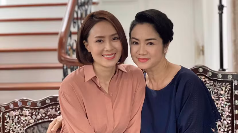NSND Thu Hà hóa thân thành người đàn bà sắc sảo quyền lực và tham vọng trong “Hướng dương ngược nắng” NSND Thu Hà hóa thân thành người đàn bà sắc sảo quyền lực và tham vọng trong “Hướng dương ngược nắng”