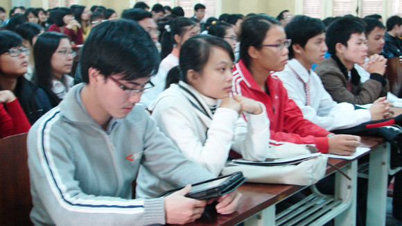 Đánh giá giảng viên: Dễ phát sinh tiêu cực ảnh 1