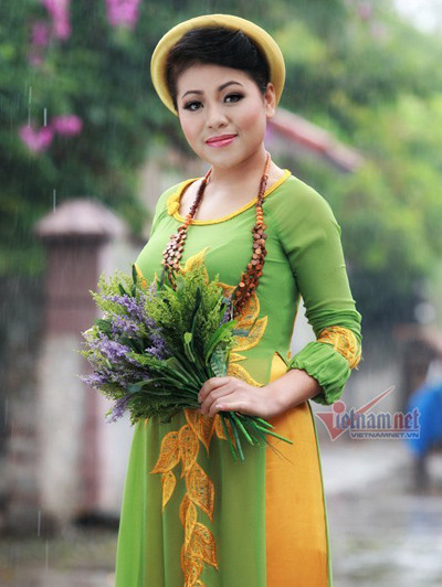 Ca sĩ Anh Thơ: Đưa nhạc “sến” lên sân khấu ảnh 1